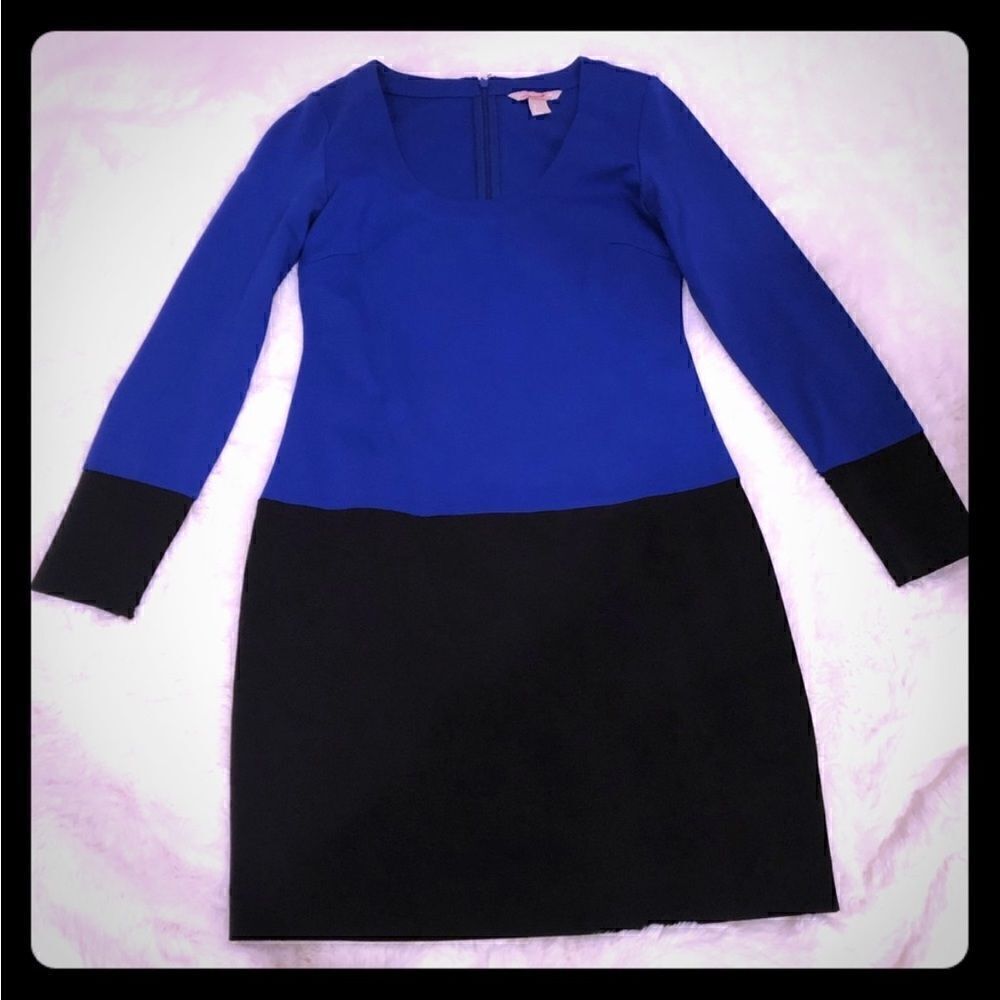 Banana Republic Color Block Bodycon
Stretch Dress - Picture 6 of 9